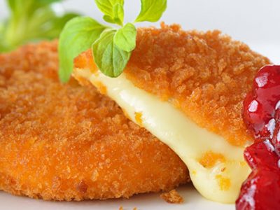 crumbed-camembert-with-cranberry-sauce